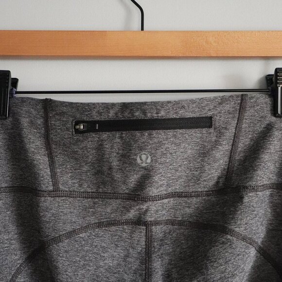 Lululemon Women's Pink/Grey Size 8 Pockets Activewear Crop Stretch Leggings - Picture 5 of 11